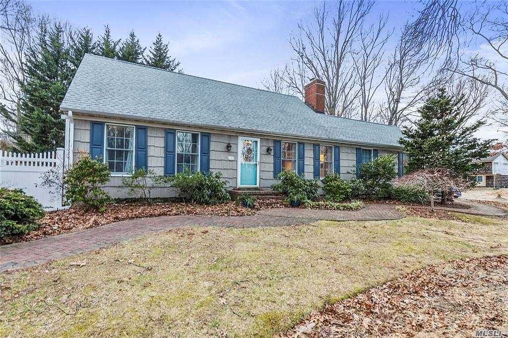 2 Mayflower Drive, Port Jefferson, NY 11777 Zillow