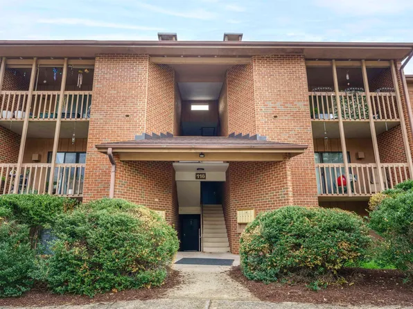116 Turtle Creek Rd APT 11, Charlottesville, VA 22901