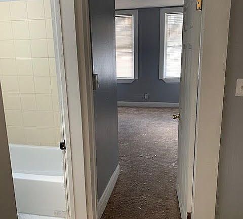 4th image of 716 N Belnord Ave