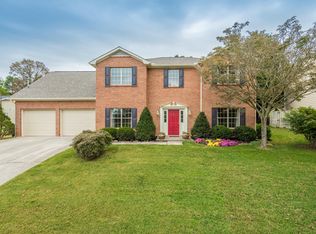 11005 Center Cross Dr, Knoxville, TN 37934