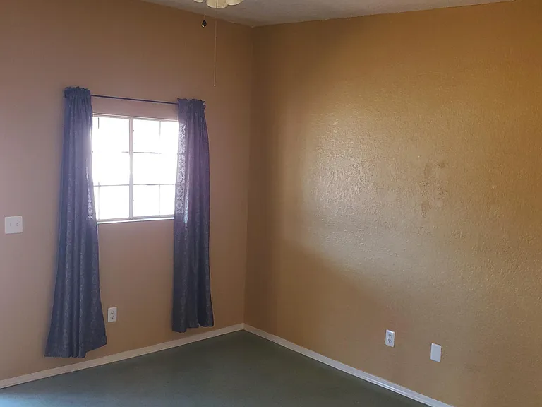 8908 Robert Dr — Photo 13