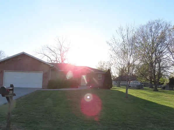 411 N Kyle Avenue, Republic, MO 65738