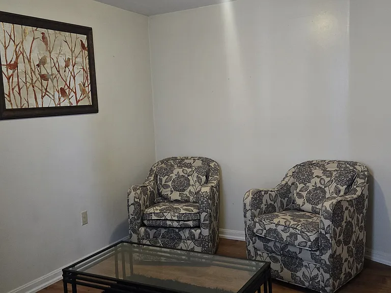 130 Merriam Ave #4 — Photo 9