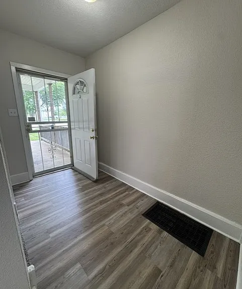 1531 S 8th St — Photo 4