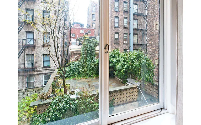 Rented by Douglas Elliman | media 13