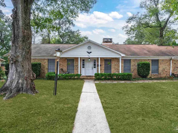 3927 Dunwoody Dr, Pensacola, FL 32503