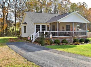 516 Isner Creek Rd, Elkins, WV 26241