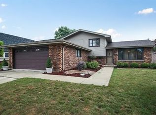 16655 Paxton Ave, Tinley Park, IL