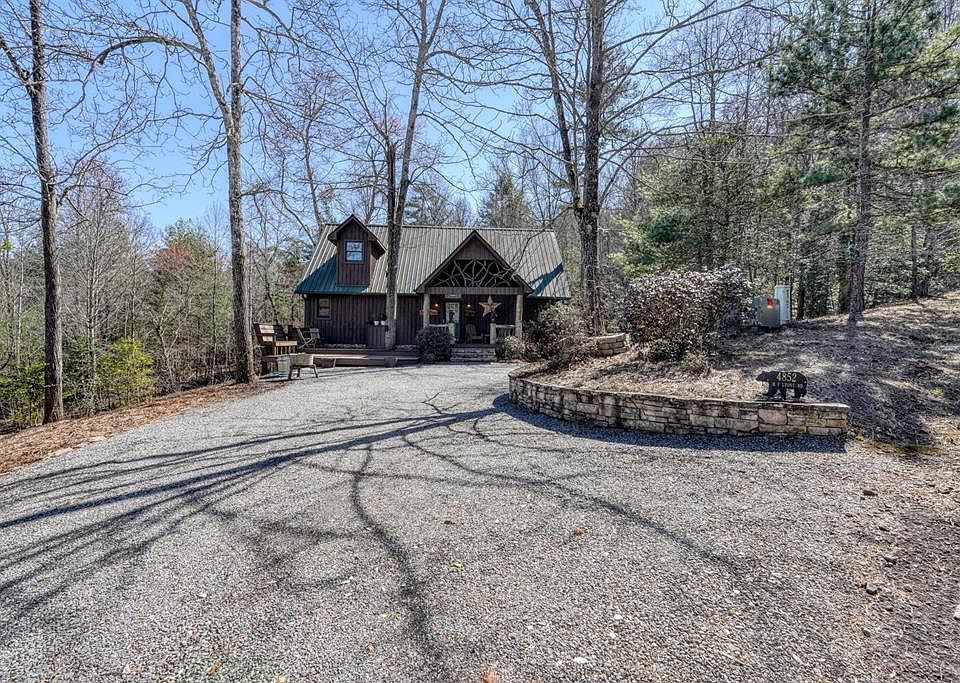 1st image of 4852 Hf Lyons Rd