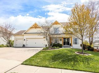 9709 N Farley Ave, Kansas City, MO 64157