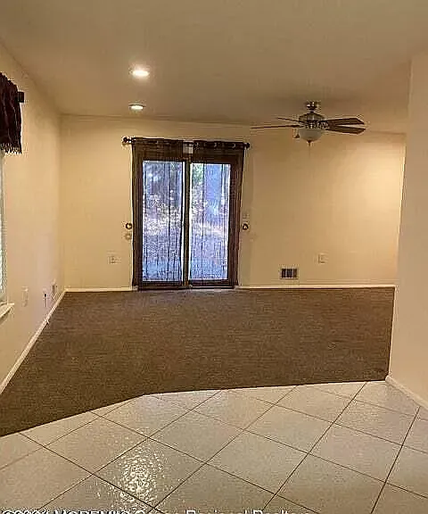 106 Whispering Oaks Way — Photo 7
