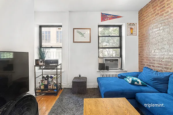 Rented by Triplemint | media 12