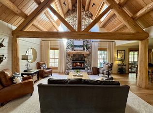 9107 Kelly Lake Dr, Clarkston, MI 48348