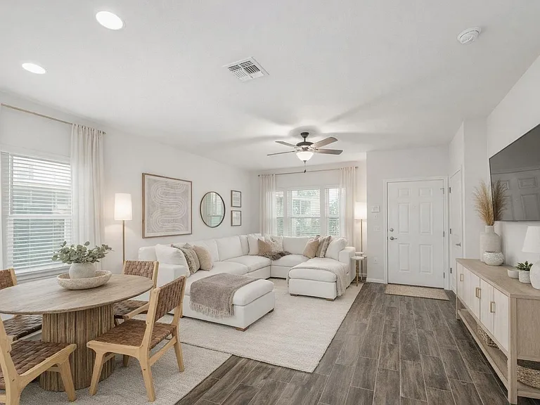 9605 Grapevine Leaf Dr — Photo 1