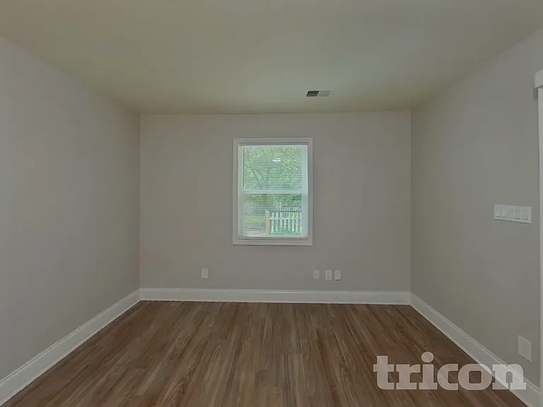 8717 Timbercrest Cir — Photo 14