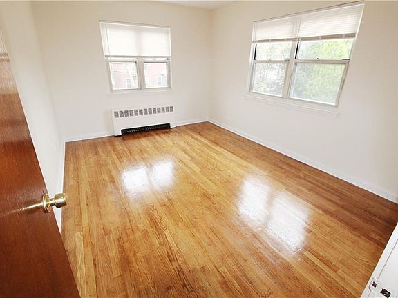 3rd image of 2213 Mickle Ave