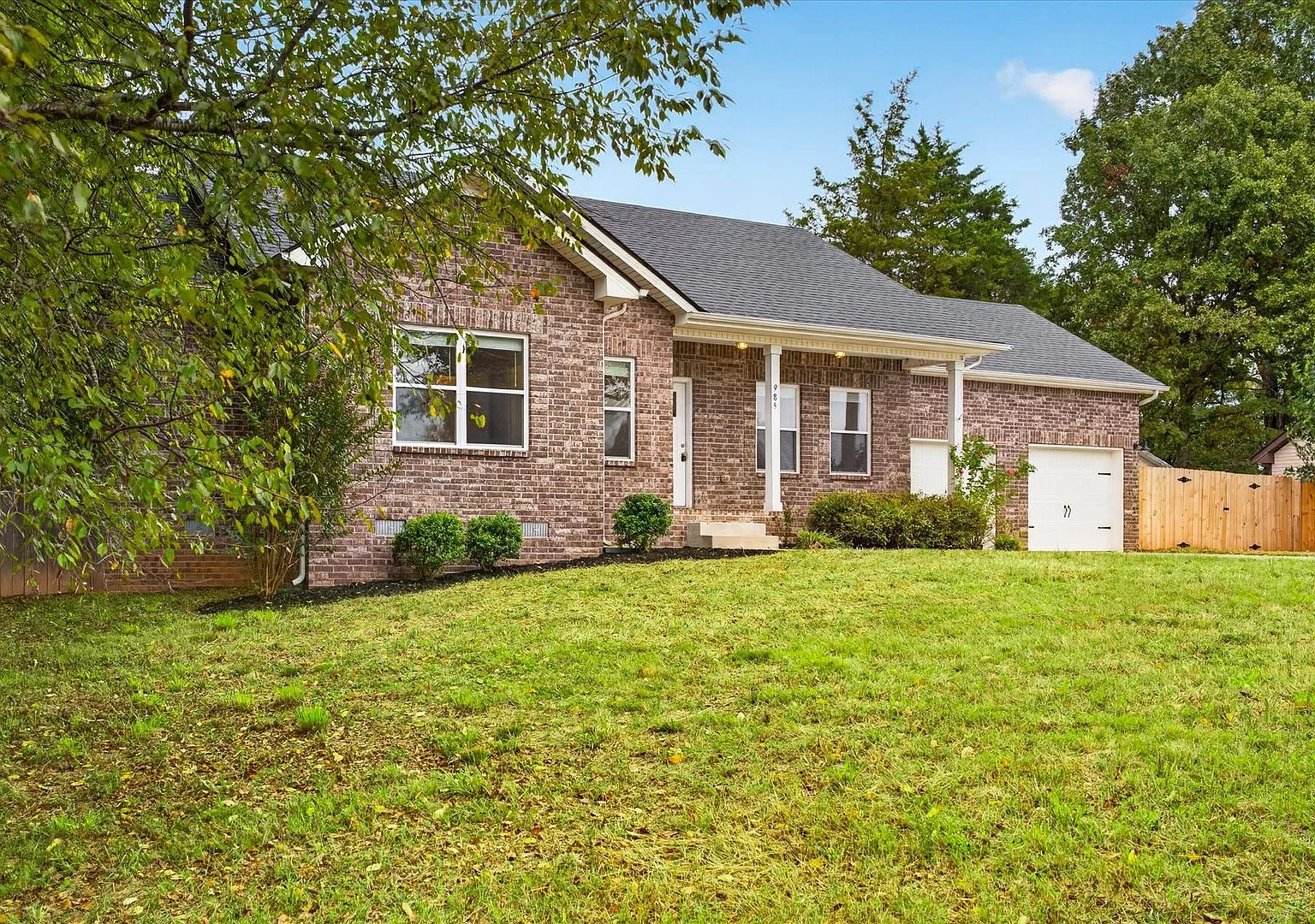 Pet Friendly Three Bedroom! — Photo 2