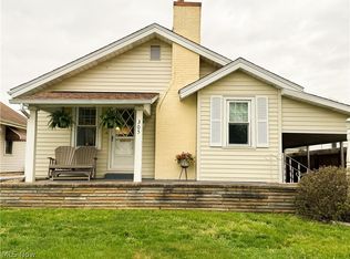 305 W 21st St, Dover, OH