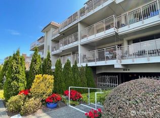 200 2nd Ave N APT 104, Edmonds, WA 98020
