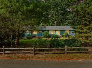 195 Sand Hill Rd, Groton, MA 01450