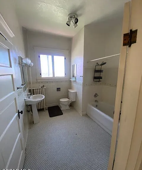 321 W Rio Grande Ave — Photo 39