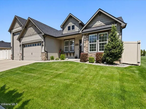 3265 E Galway Cir, Post Falls, ID 83854