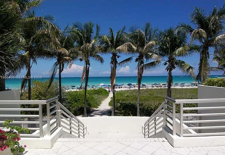5151 Collins Ave #532 — Photo 38