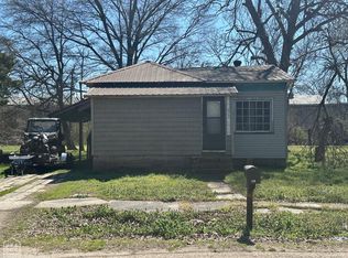 217 Oak St, Trumann, AR 72472
