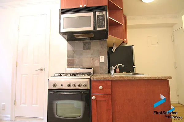 Rented by FirstService Realty (legacy) | media 17