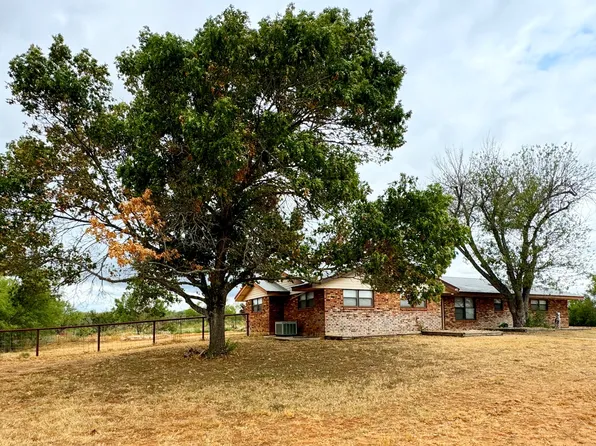 485 W FM 462, Moore, TX 78052