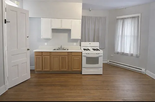 91 Wellington Ave Photo 1