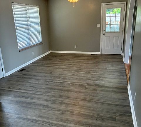 4th image of 6578 Archer Cir