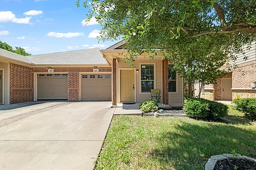 345 Orbit Dr Photo 1