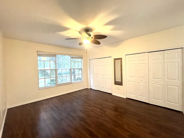 2800 Countryside Blvd #1-33 — Photo 8