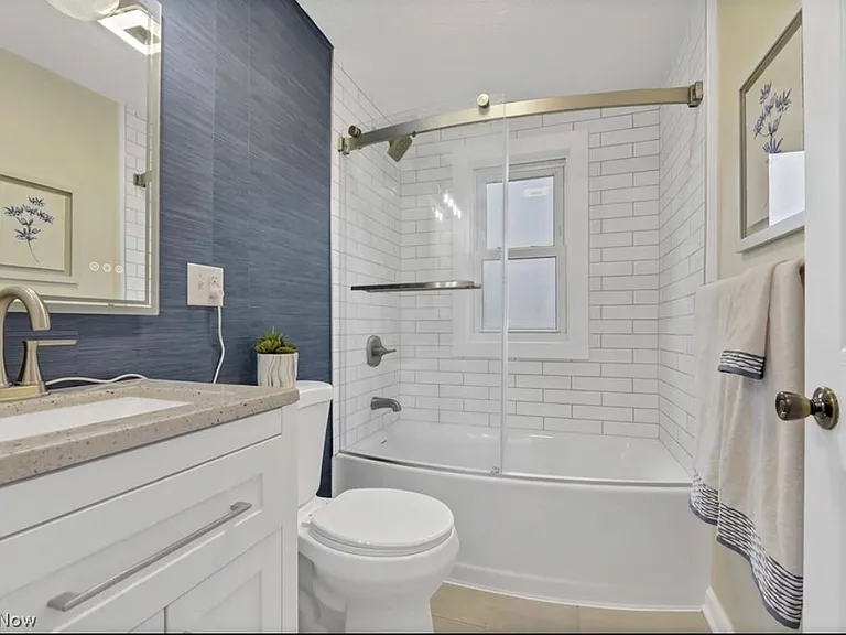 33381 Detroit Rd — Photo 35