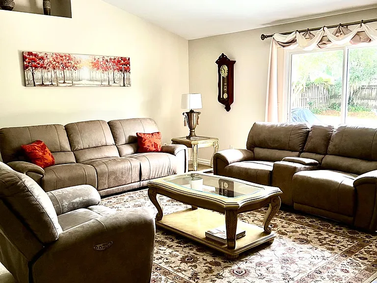 3258 Woodglen Dr — Photo 20