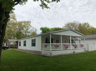 5795 Birch Rd, Caseville, MI 48725