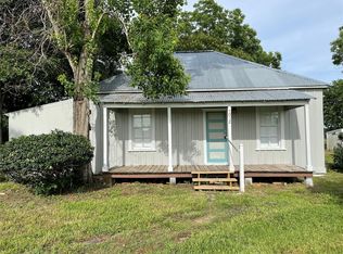 7012 Fm 1952 Rd, Wallis, TX 77485