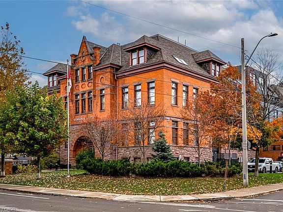 2nd image of 200 Stinson St #104