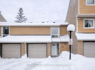 4573 Carrington Pl #34, Ottawa, ON K1B4P8