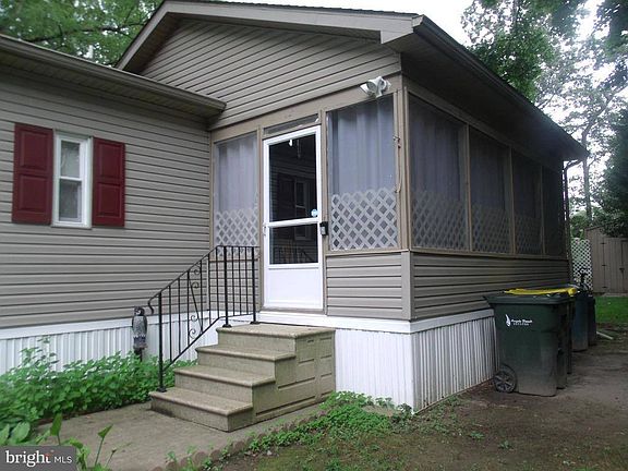 2nd image of 23356 Dill Ln #21583
