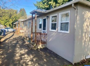 952 Gaines St NE, Salem, OR