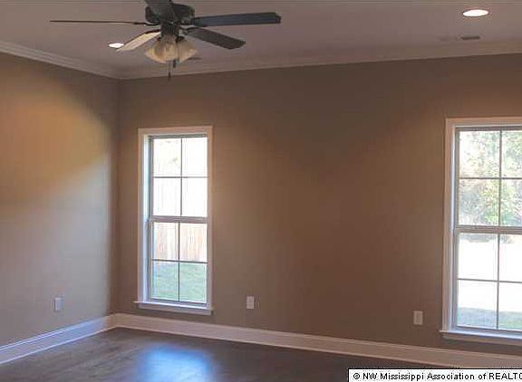 4th image of 5472 Peachtree Cv
