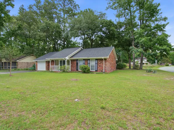 7754 Ginger Ln, North Charleston, SC 29420