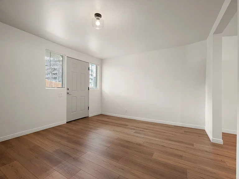 277 N St — Photo 16