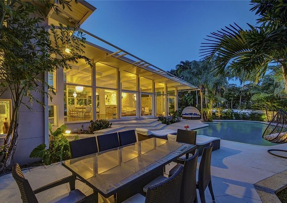1st image of 28 Pelican Isle