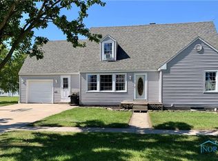 119 N Park, Deshler, OH