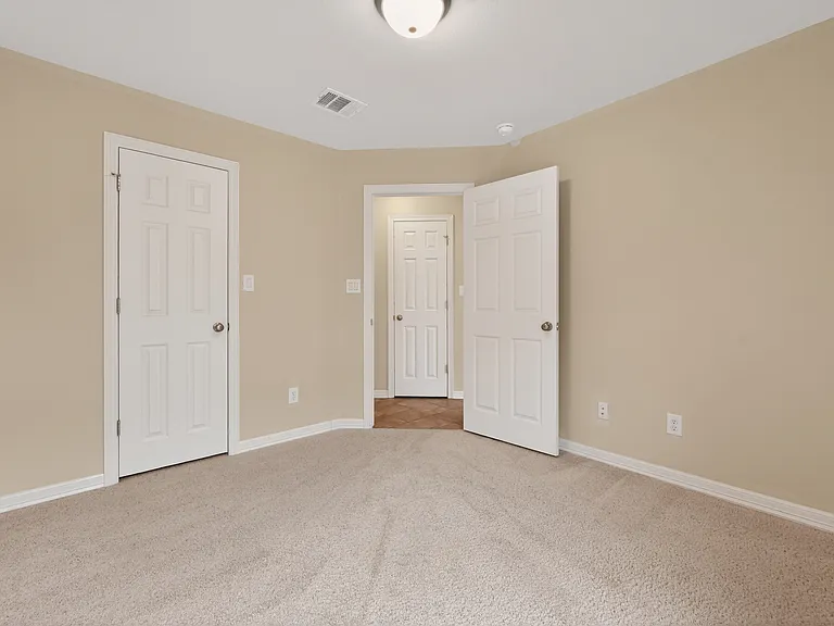 4308 Park Vista Trl — Photo 33