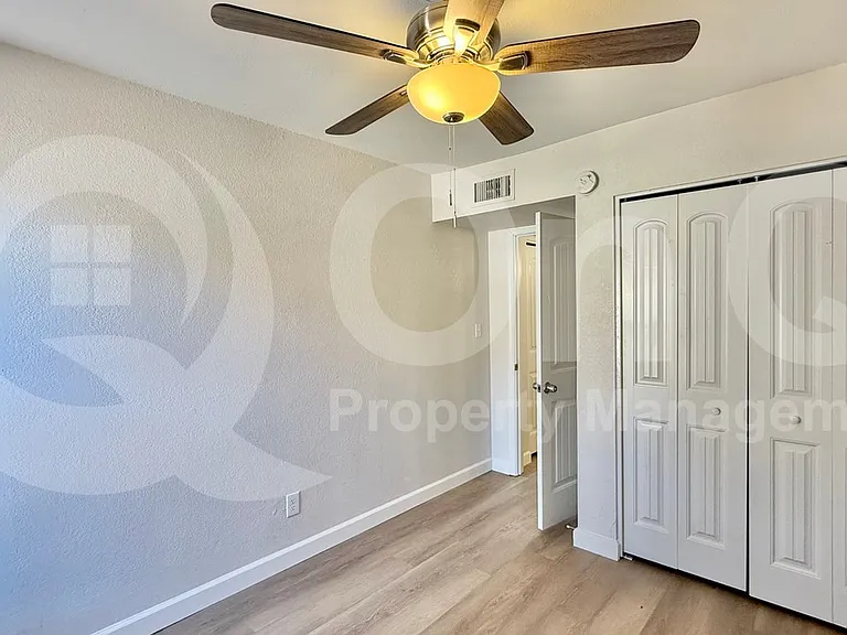 27 W Inglewood St #2 — Photo 11