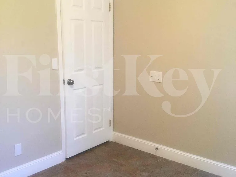 19742 Carolina Cir — Photo 29